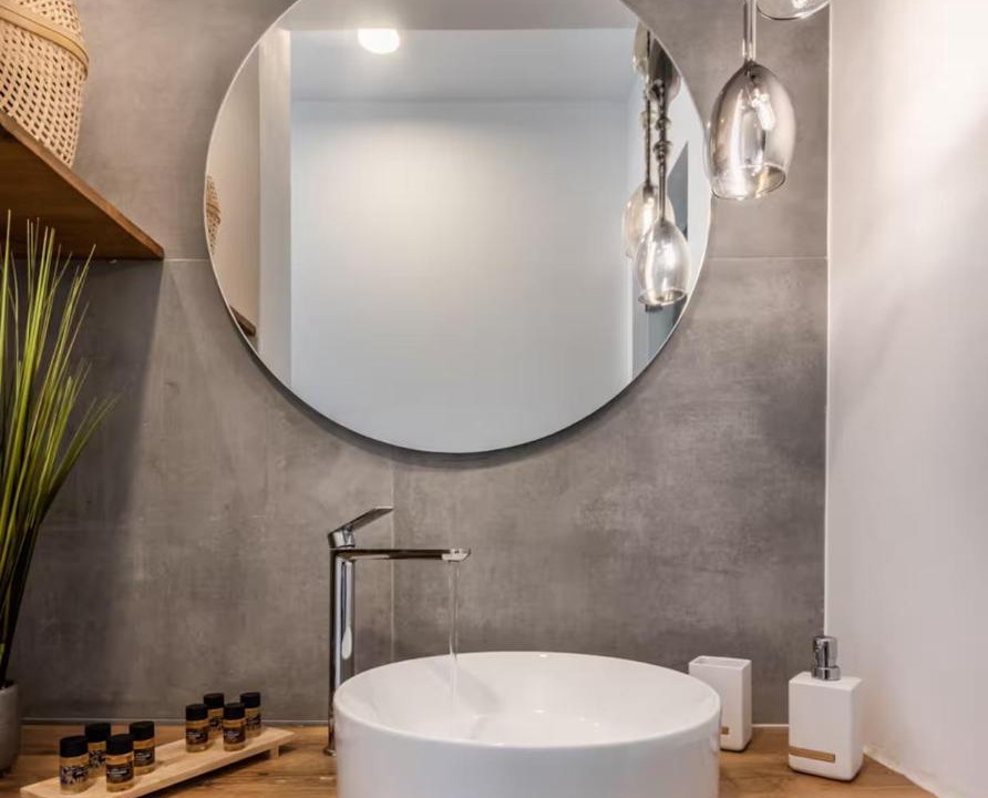 Photo of Bathroom in Adamas