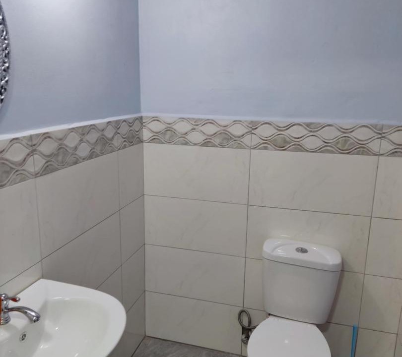 Photo of Bathroom in Trincity