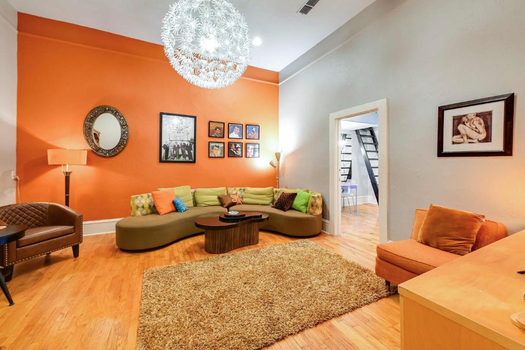 Photo of Livingroom in Decatur