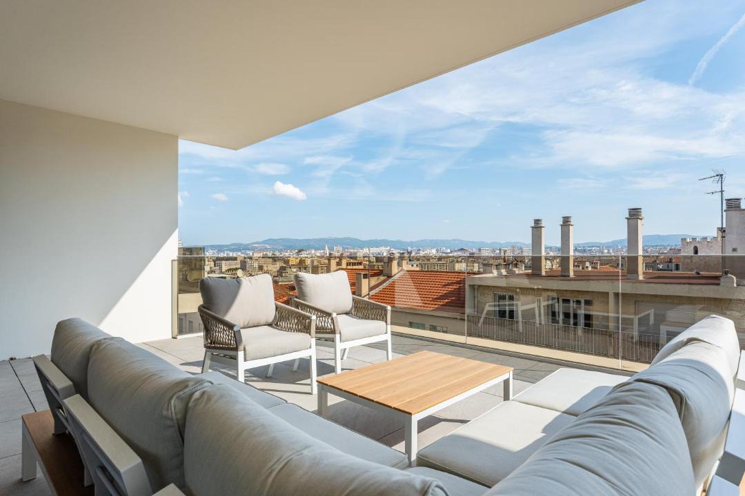 Photo of Patio Balcony in Le Pharo
