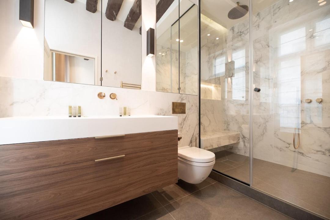 Photo of Bathroom in Quartier de la Place-Vendome