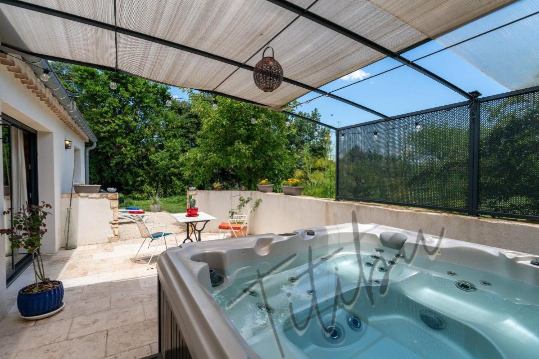 Photo of Patio Balcony in Saint-Paulet-de-Caisson