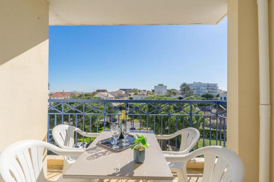 Photo of Patio Balcony in Pontaillac