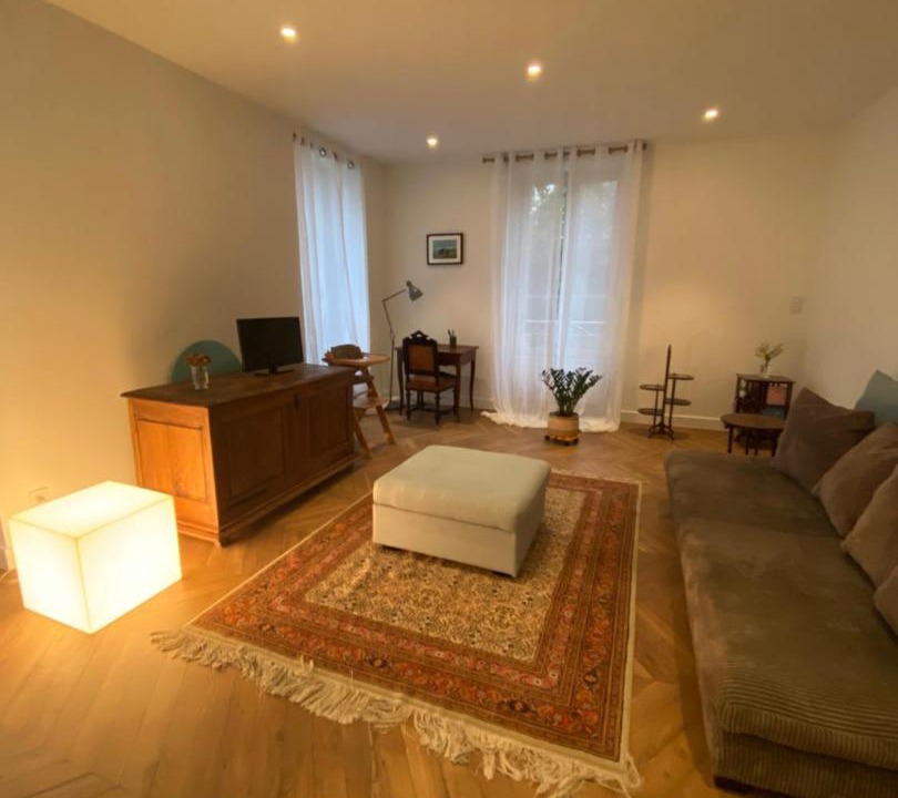 Photo of Livingroom in Ruffey-les-Beaune