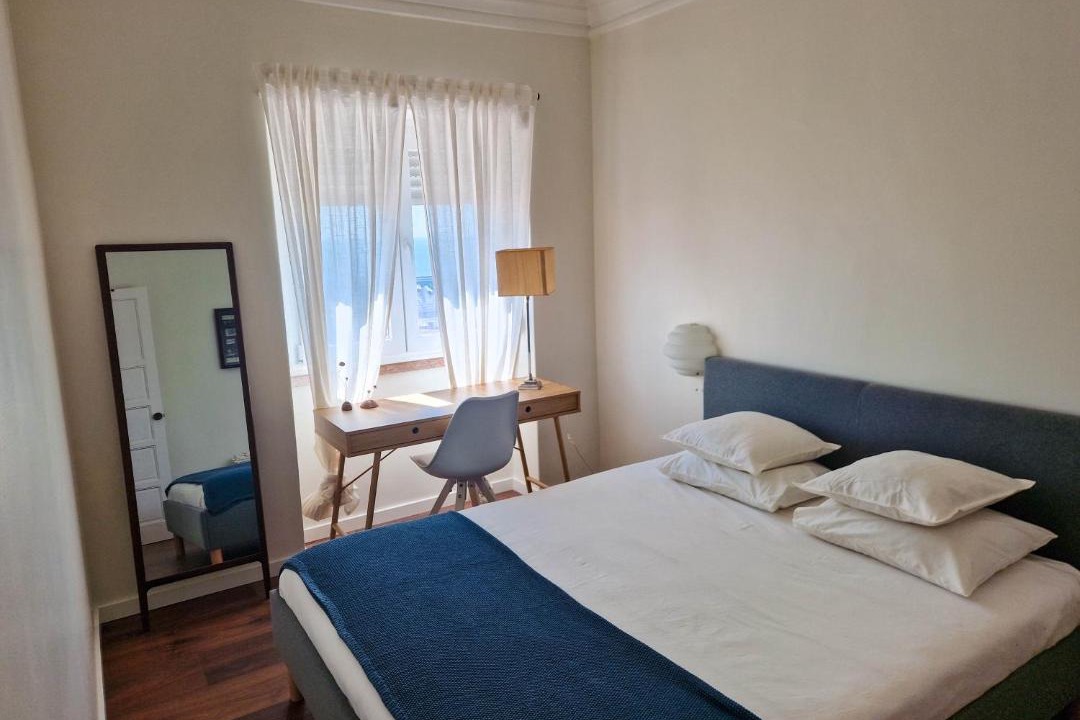 Photo of Bedroom in Linda-a-Velha