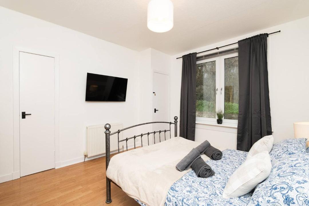 Photo of Bedroom in Dunfermline