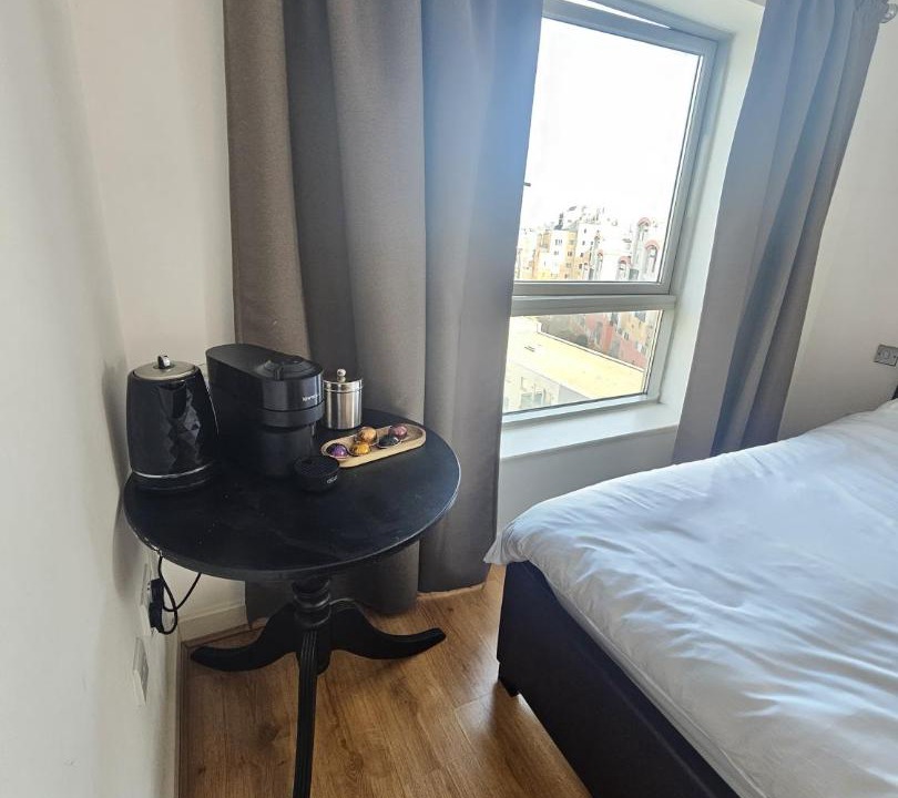 Photo of Bedroom in Peninsula