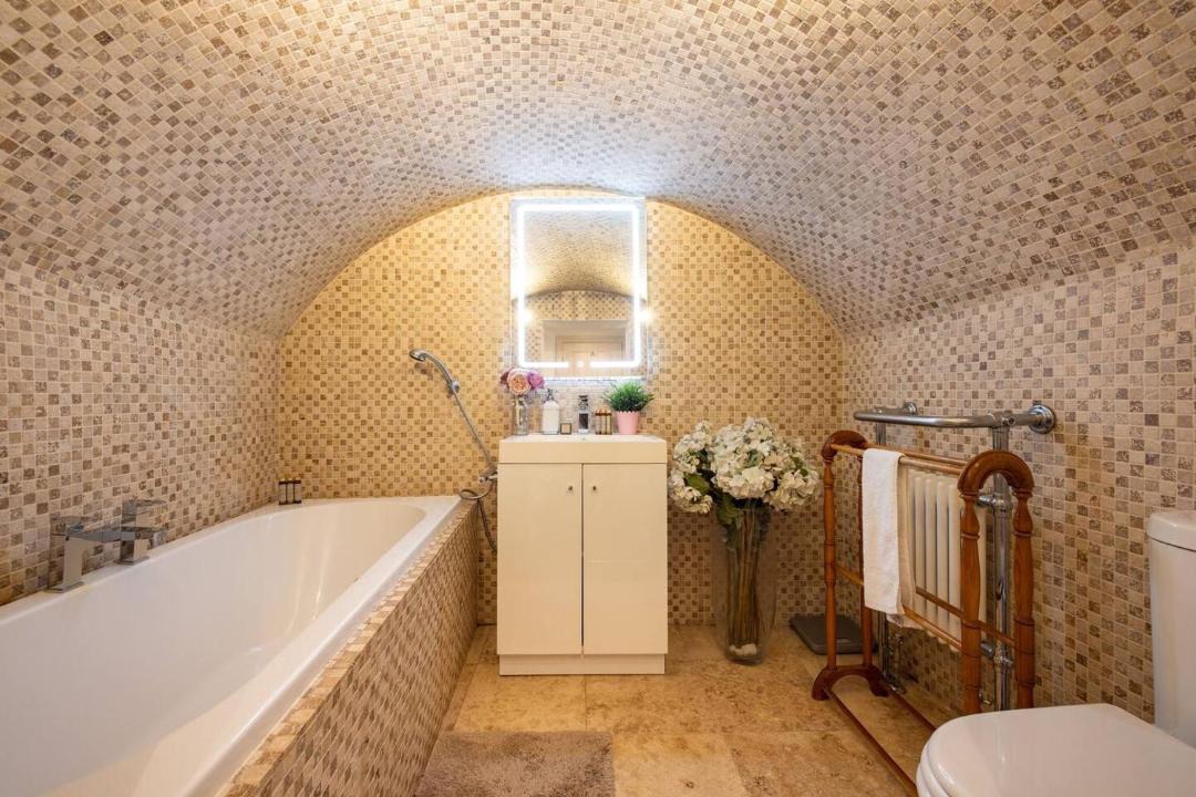 Photo of Bathroom in Redcliffe