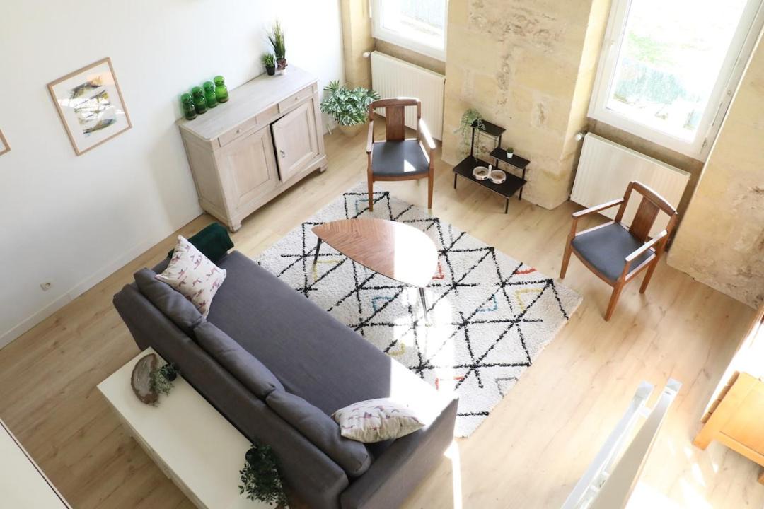 Photo of Livingroom in Camblanes-et-Meynac