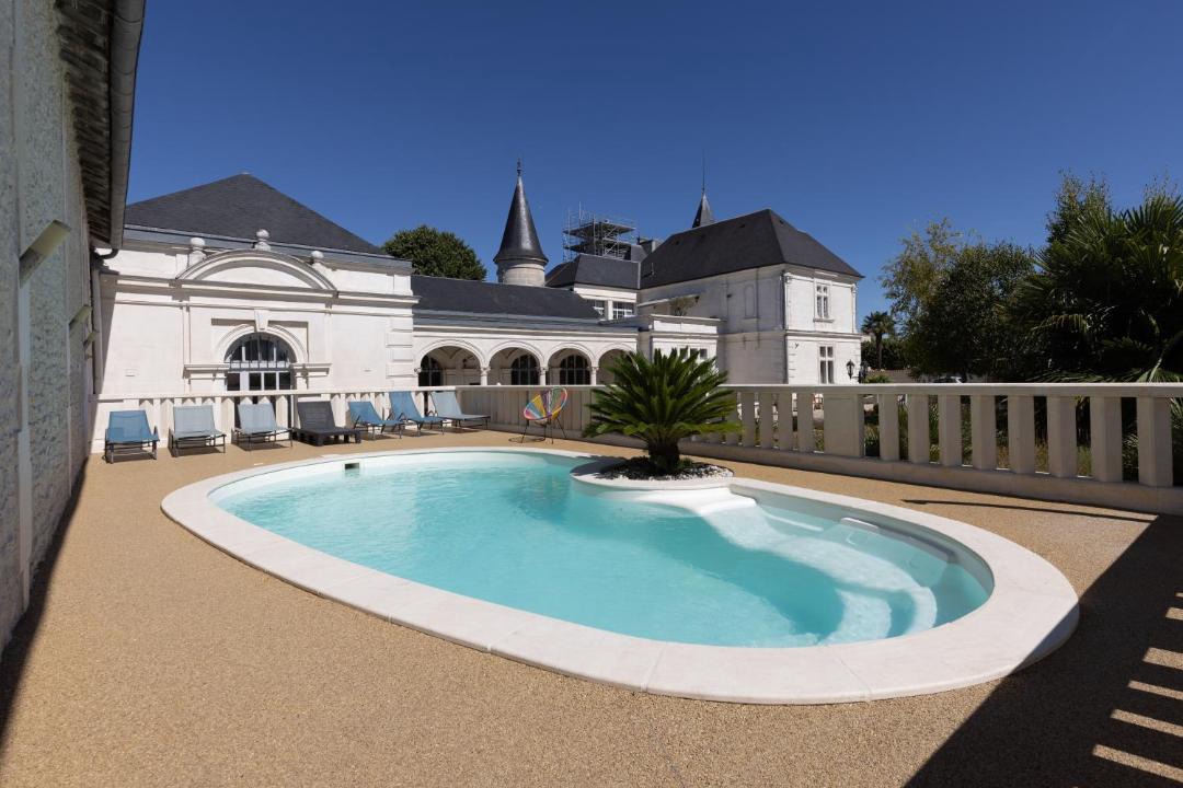 Photo of Others in Cognac