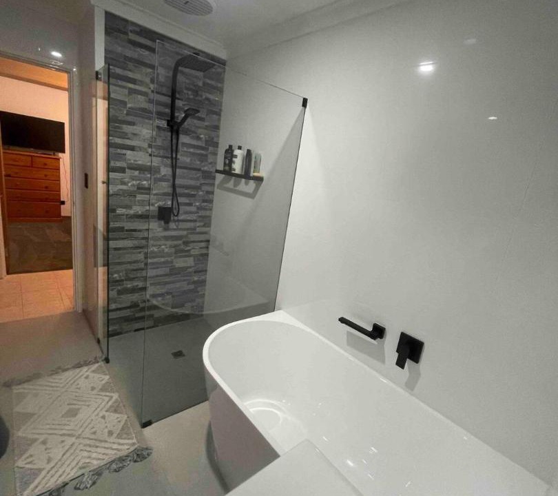 Photo of Bathroom in Waikiki
