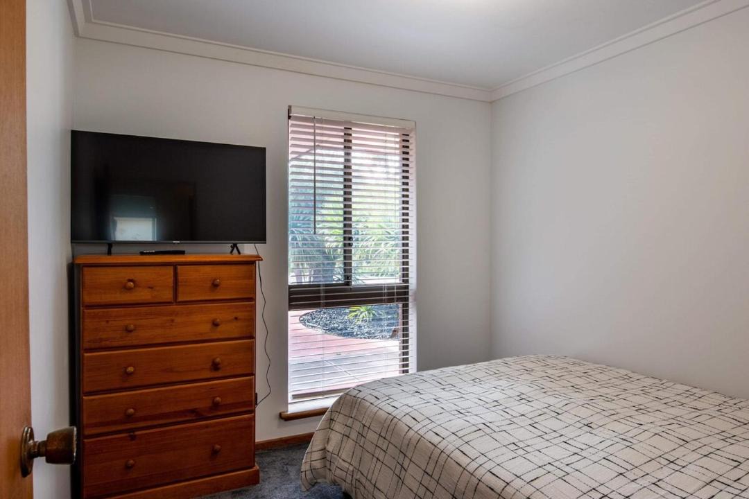 Photo of Bedroom in Waikiki