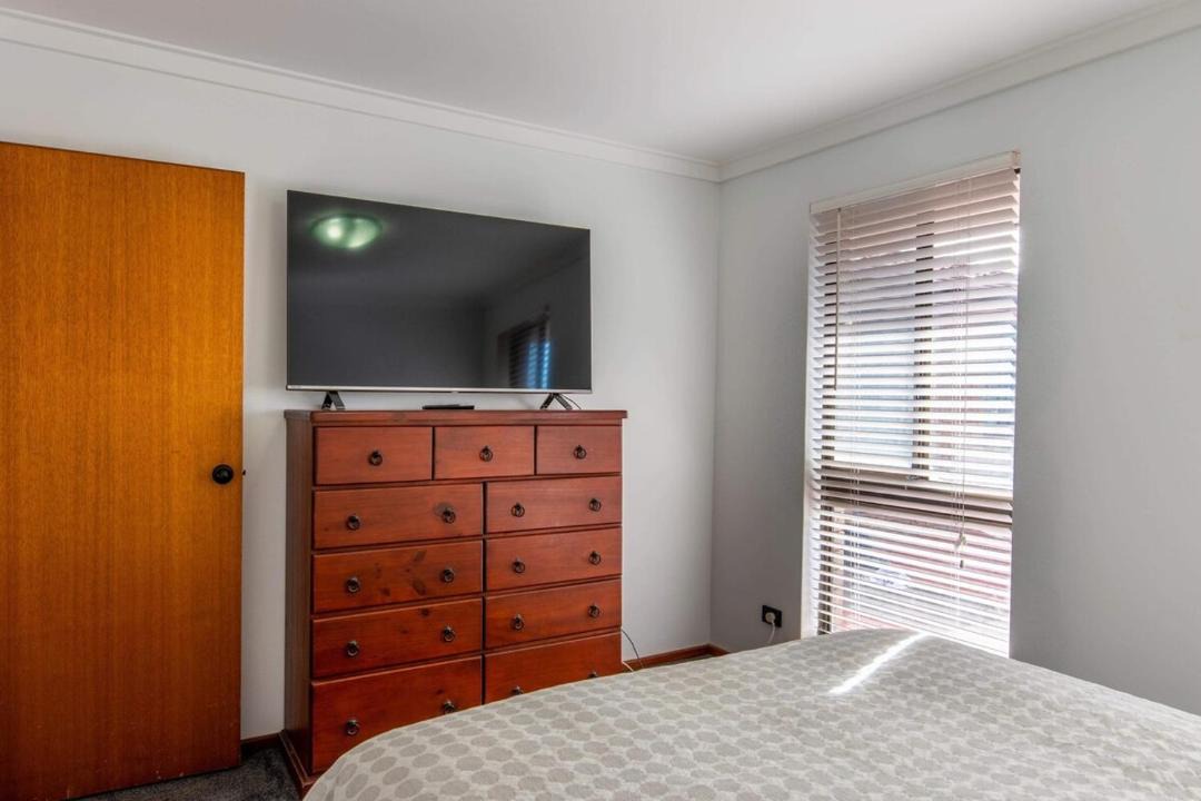 Photo of Bedroom in Waikiki