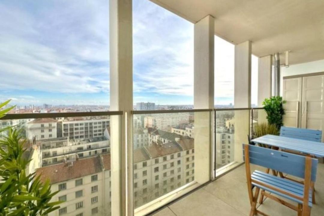 Photo of Patio Balcony in Villette Gare