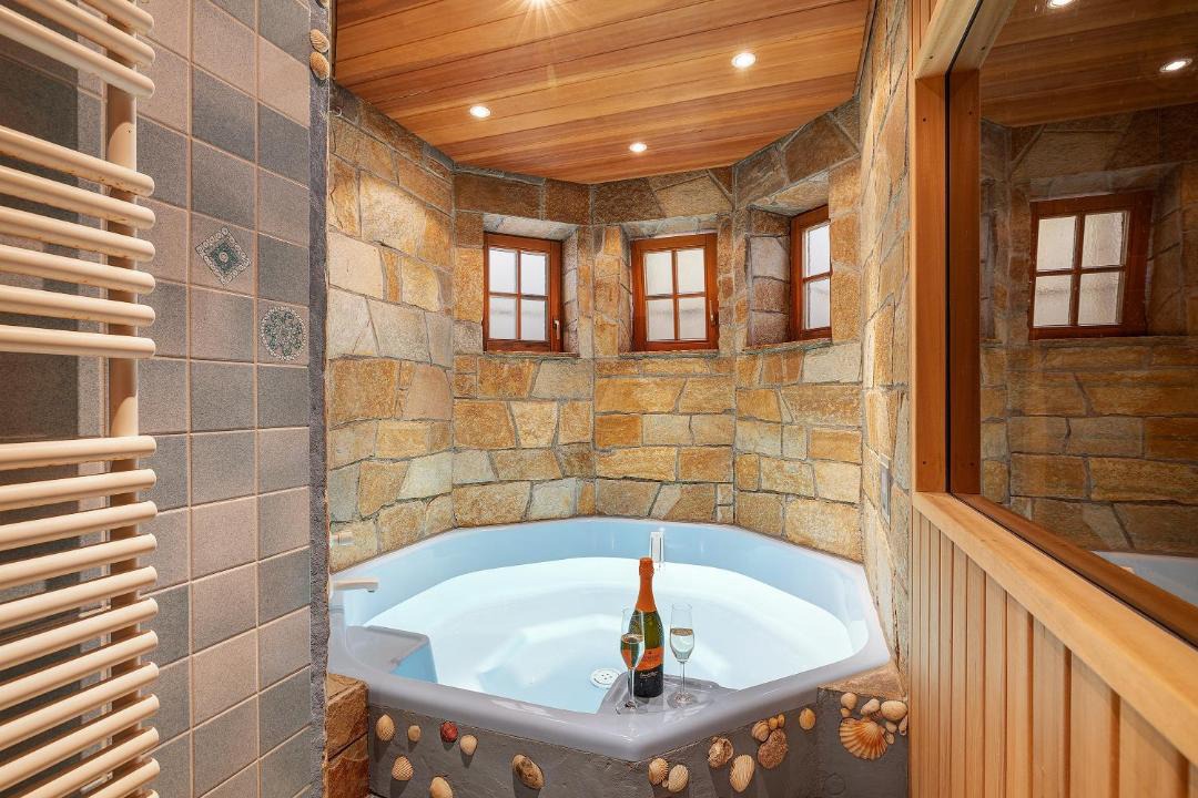 Photo of Bathroom in Gemarkung Laufen an der Eyach