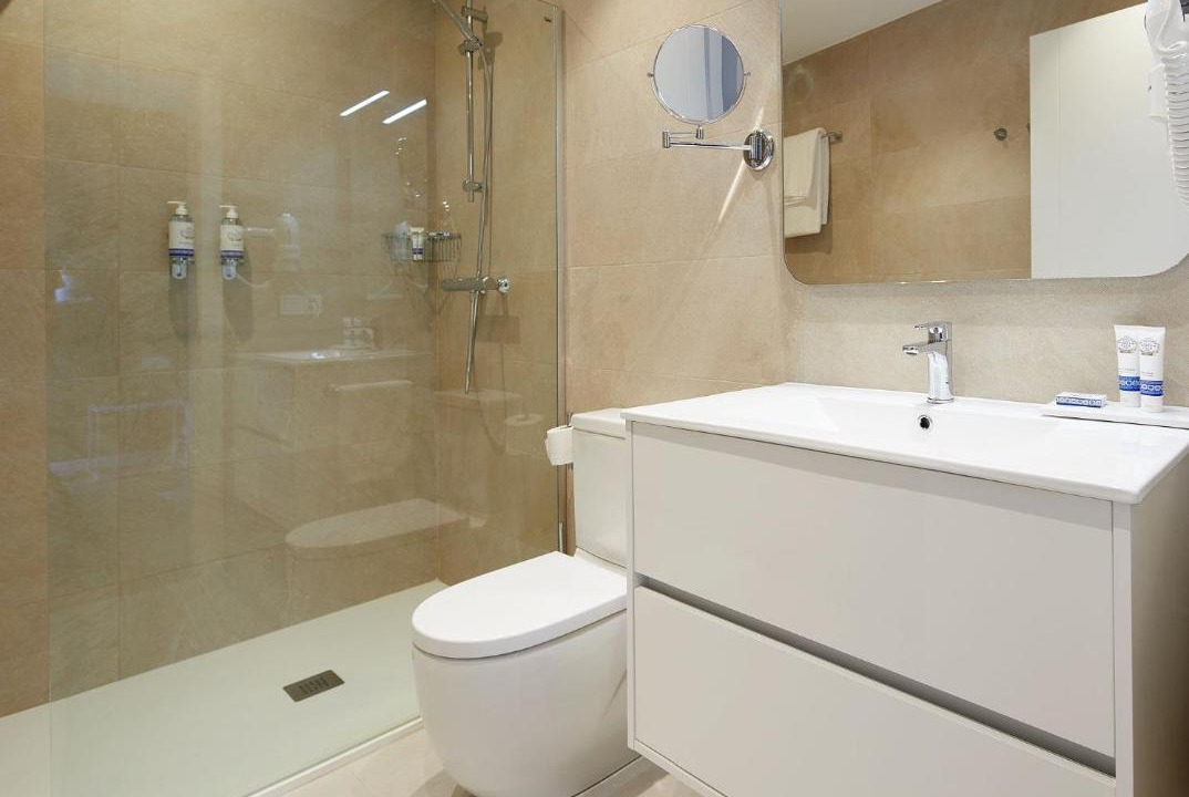 Photo of Bathroom in Hondarribia Historic Center