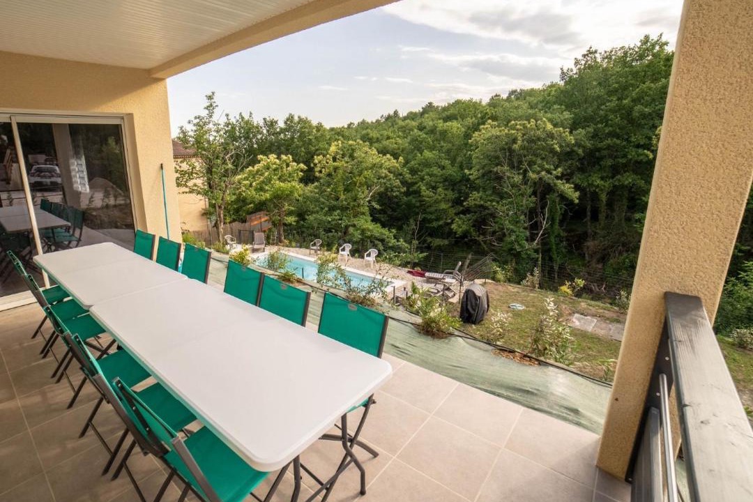 Photo of Patio Balcony in Vesseaux