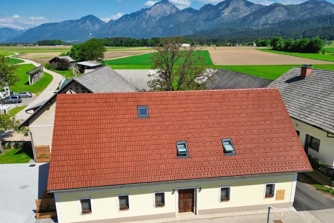 Photo of Buildings in Praprotna Polica