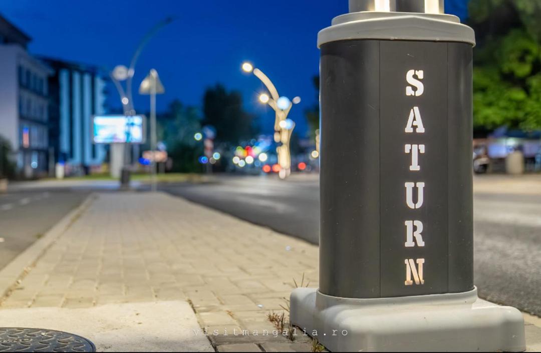 Photo of Others in Saturn