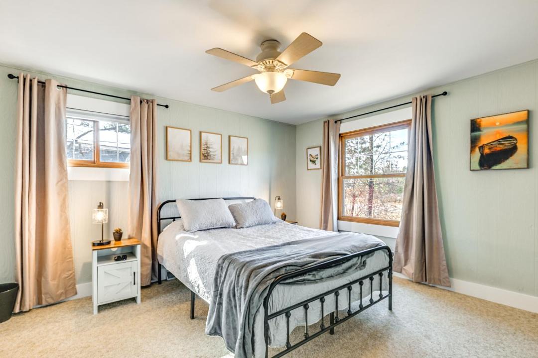 Photo of Bedroom in Nekoosa