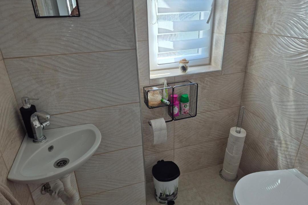 Photo of Bathroom in Igal