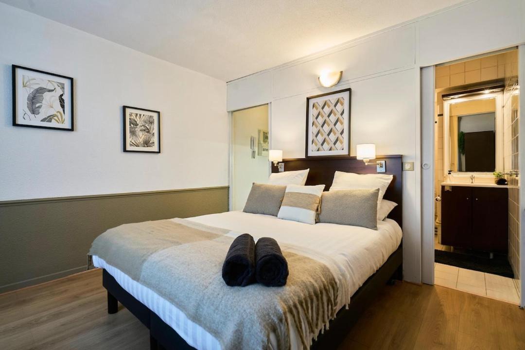 Photo of Bedroom in Vauban Esquermes