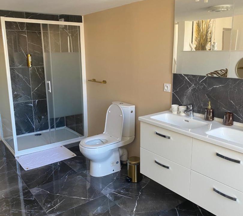 Photo of Bathroom in Sigean