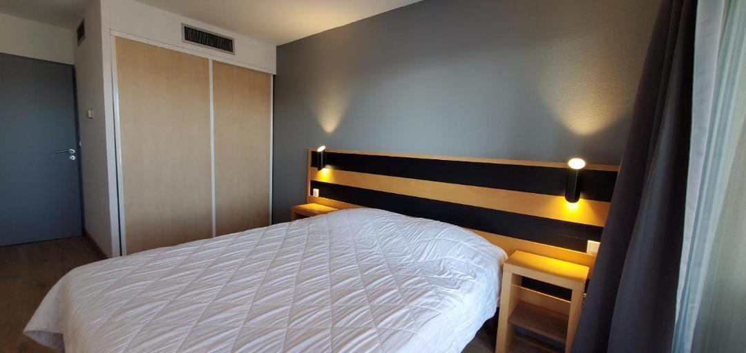 Photo of Bedroom in Frejus Port