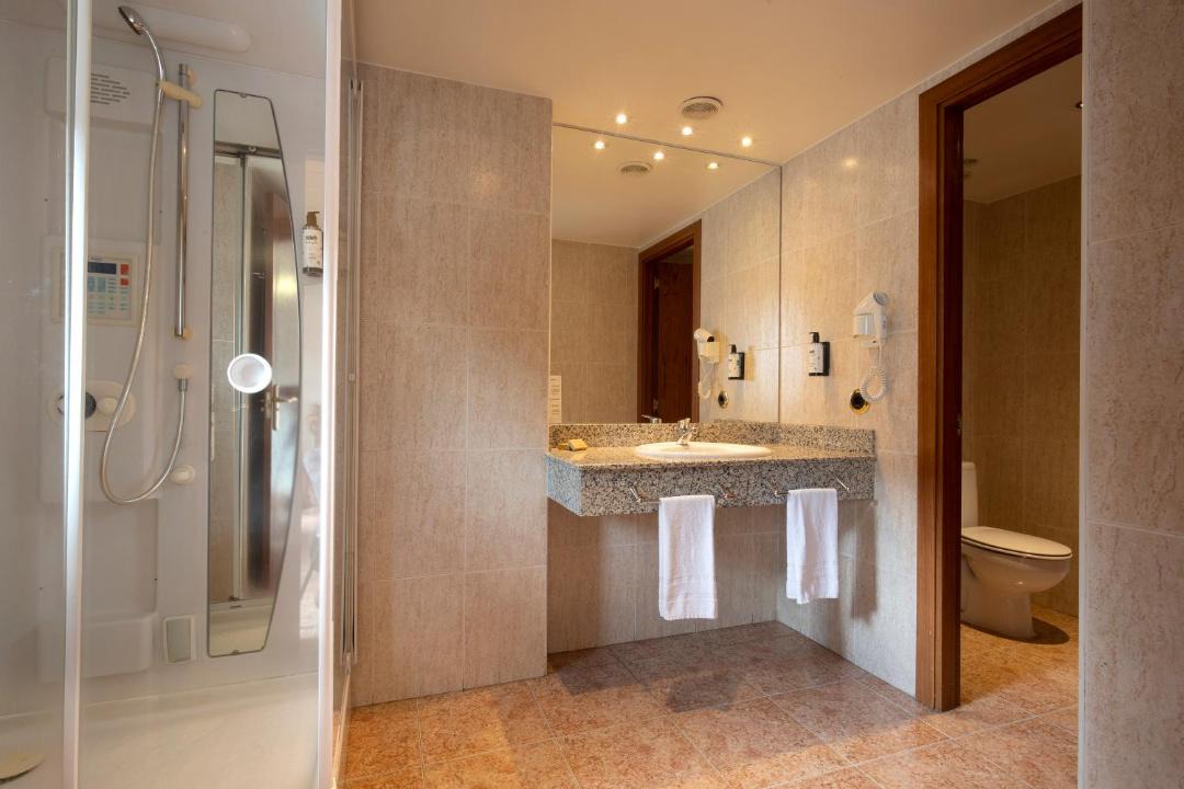 Photo of Bathroom in Andorra la Vella
