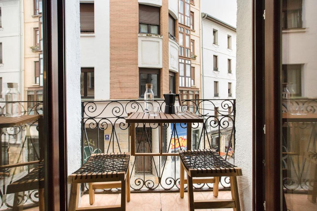 Photo of Patio Balcony in Bilbao la Vieja