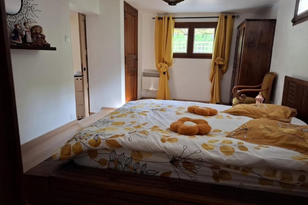 Photo of Bedroom in Vesseaux