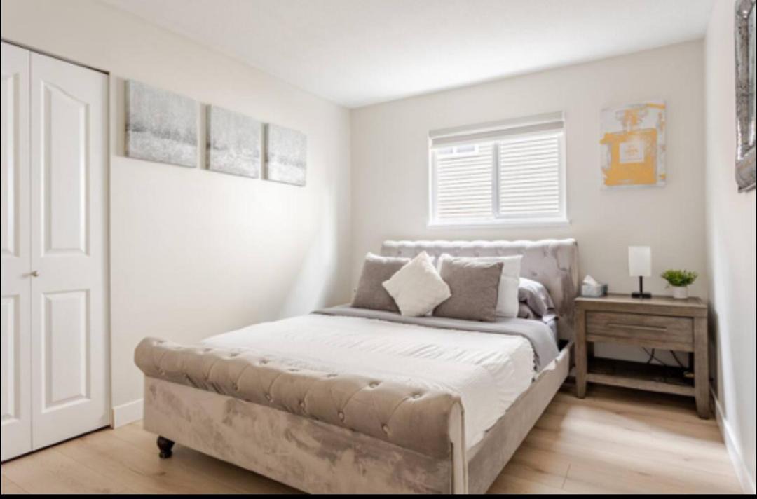 Photo of Bedroom in Burke Mountain