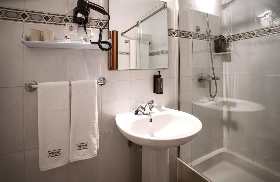 Photo of Bathroom in Vila de Cucujaes