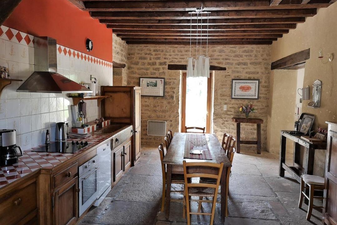Photo of Kitchen in Musigny