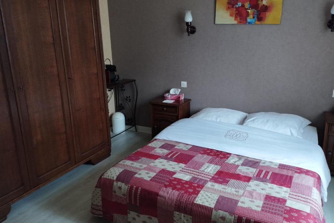 Photo of Bedroom in Pleyben