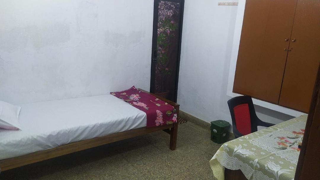 Photo of Bedroom in Poovar