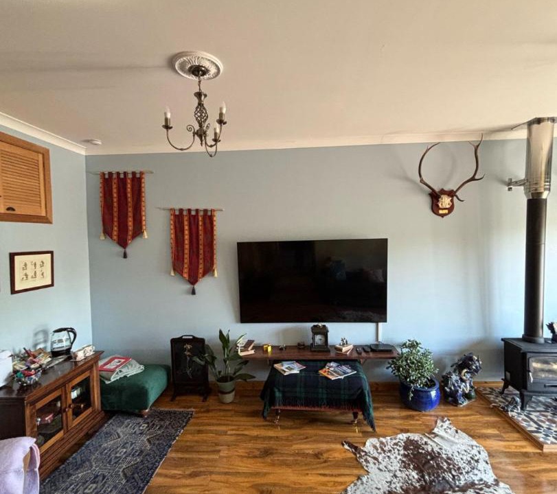 Photo of Livingroom in South Galson