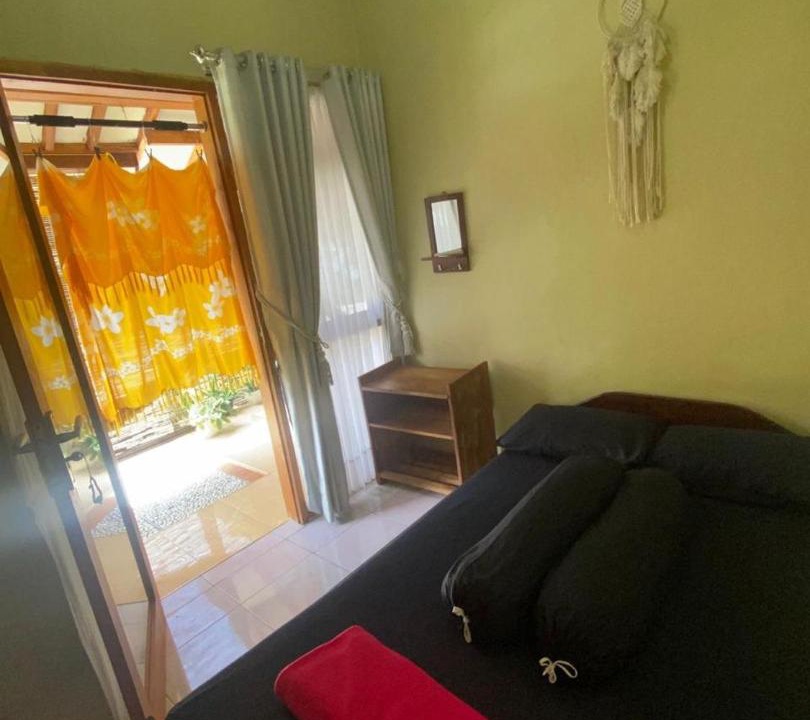 Photo of Bedroom in Batu Karas