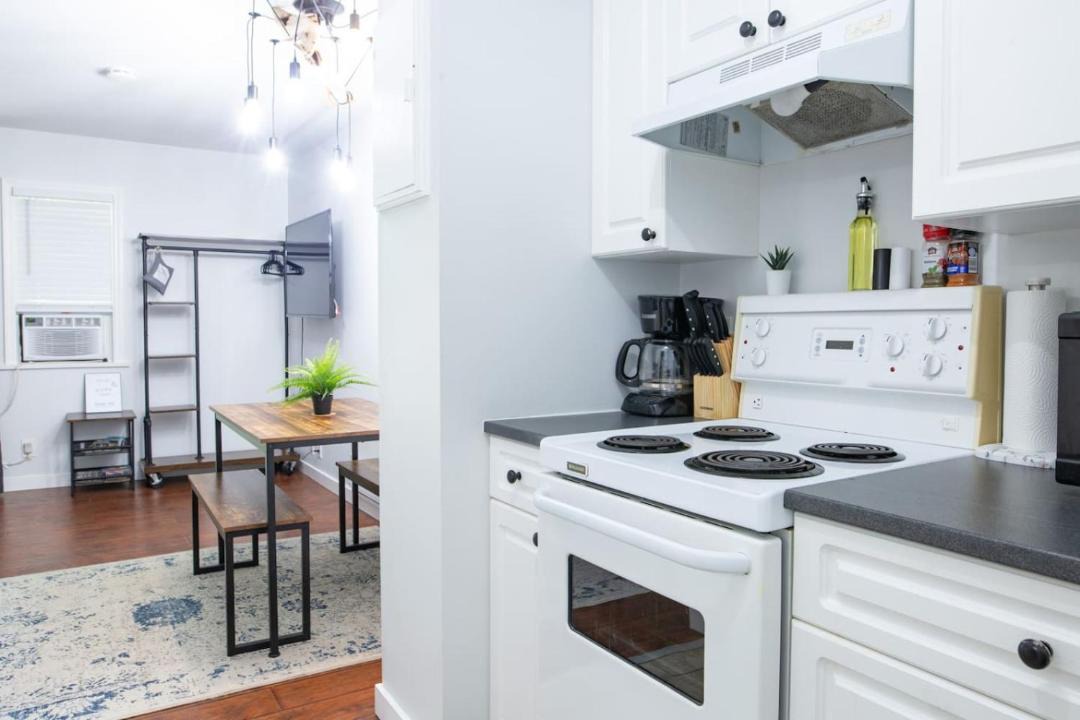 Photo of Kitchen in Harrison Hot Springs
