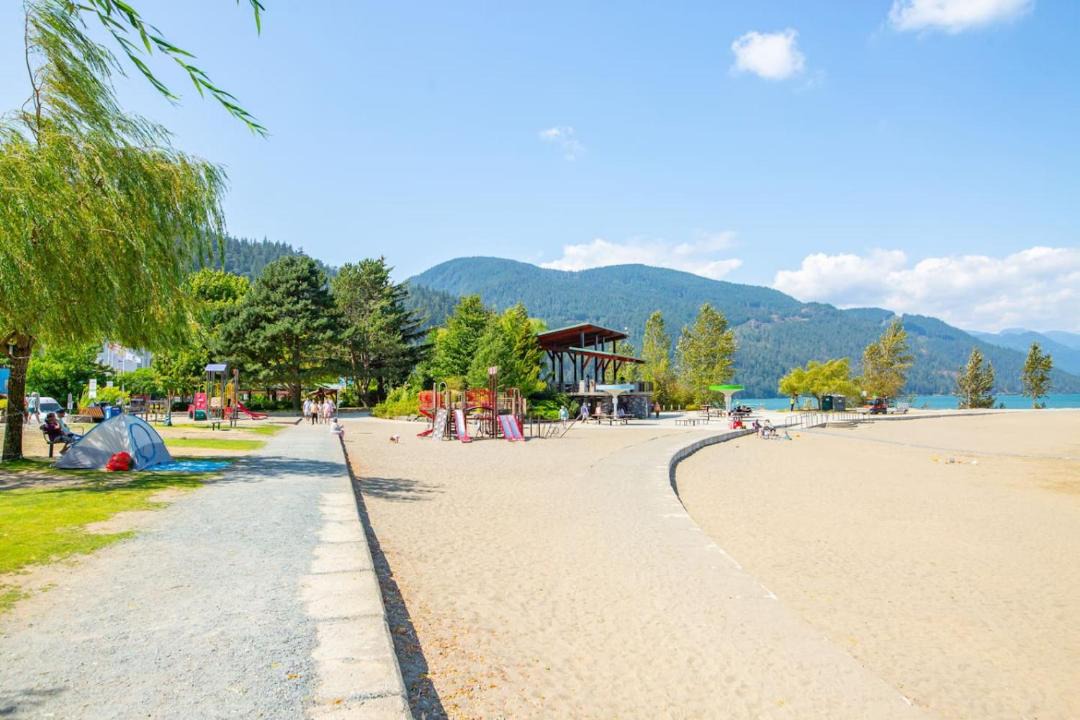 Photo of Outdoor in Harrison Hot Springs