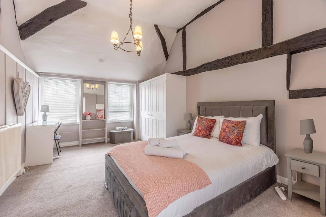 Photo of Bedroom in Datchet