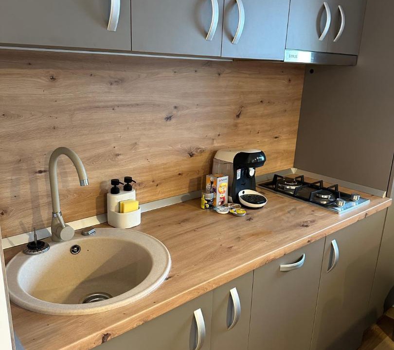 Photo of Kitchen in Saturn