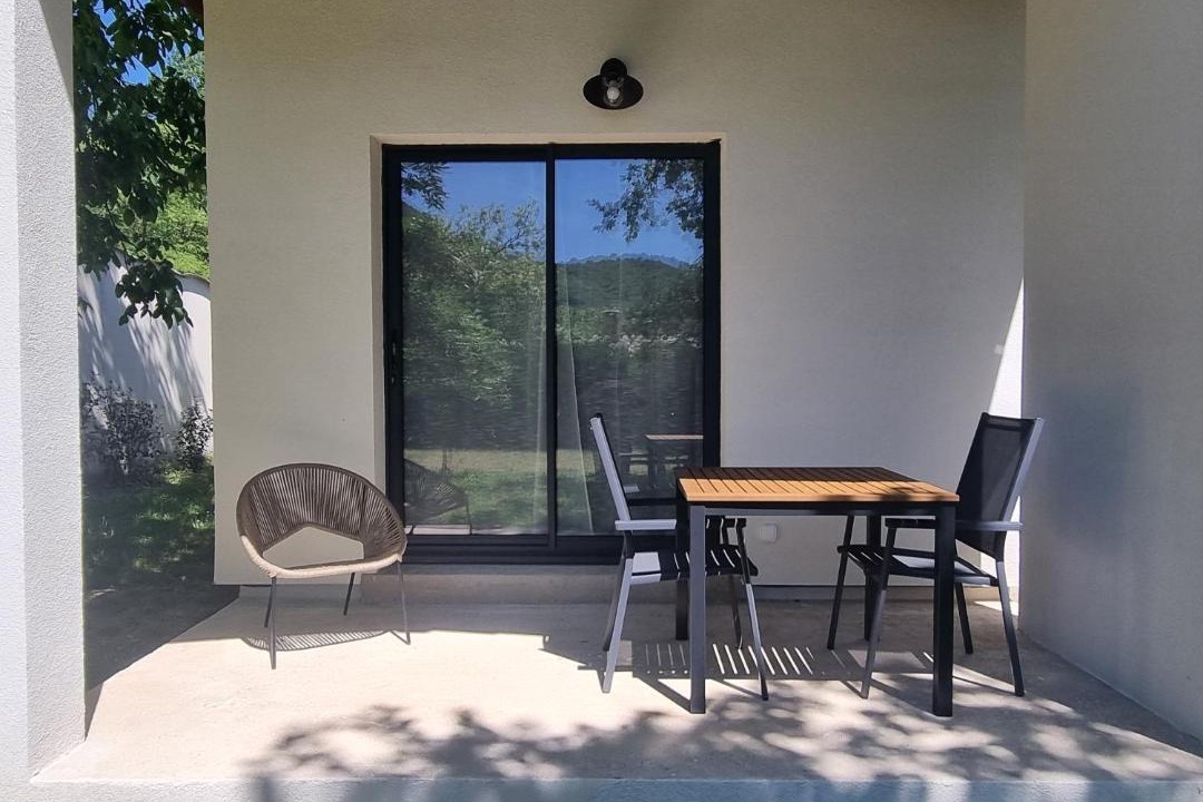 Photo of Patio Balcony in Aveze