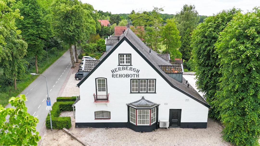 Photo of Others in Heelsum