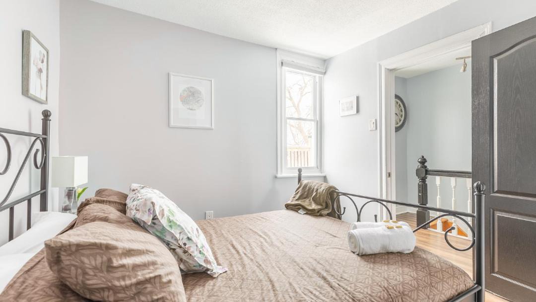 Photo of Bedroom in Centretown West