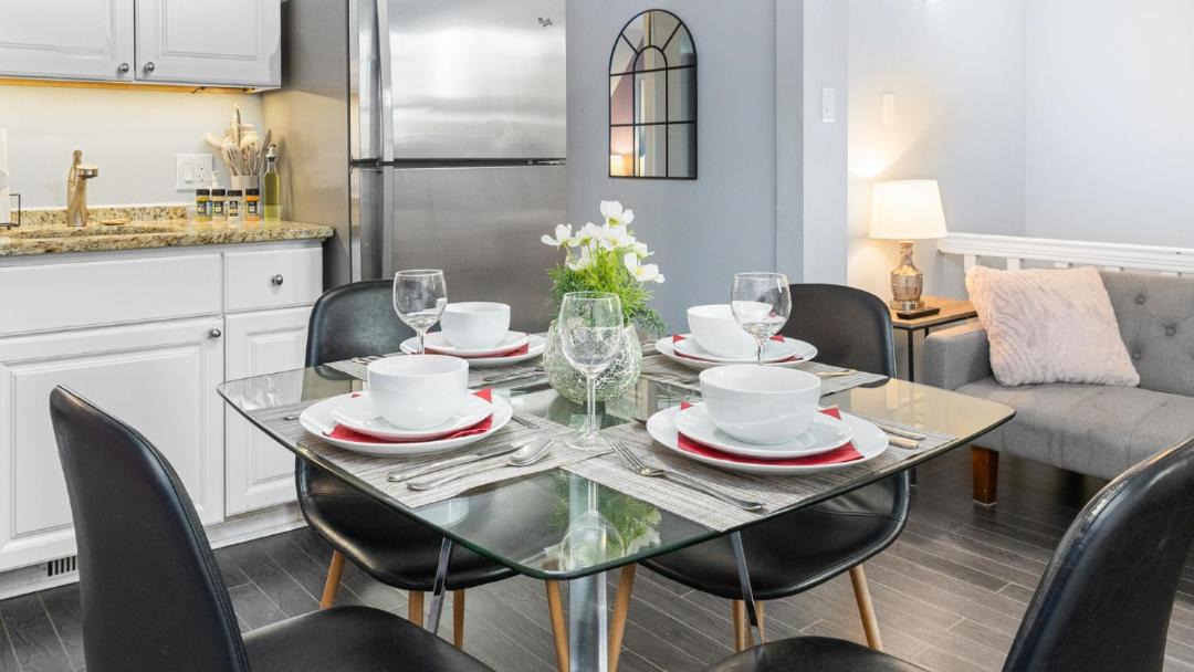 Photo of Kitchen in Centretown West