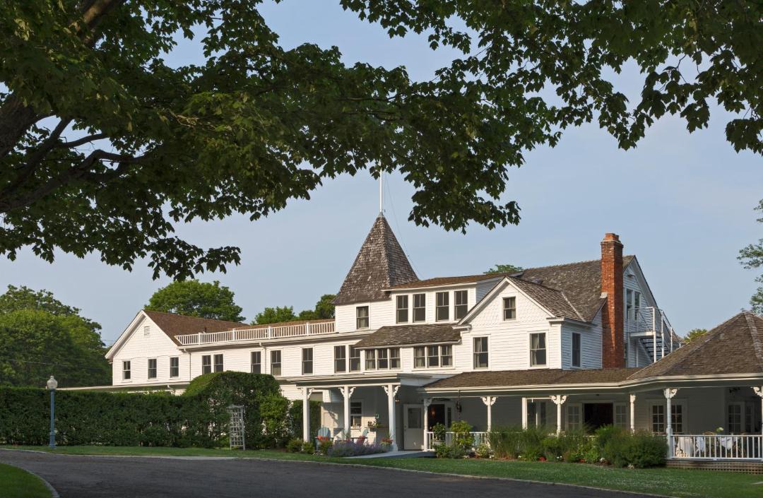 Photo of Buildings in Shelter Island Heights