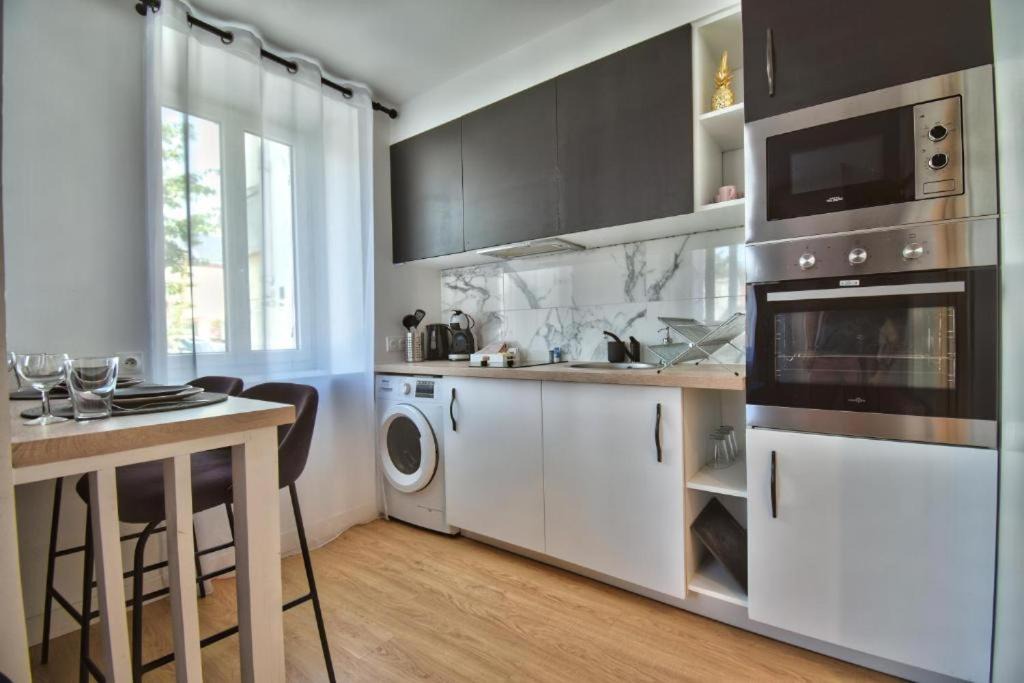 Photo of Kitchen in Maintenon