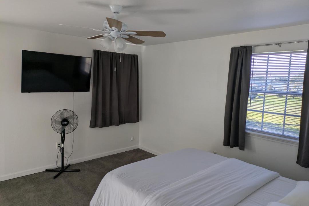 Photo of Bedroom in Kenner - Louis Armstrong International Airport