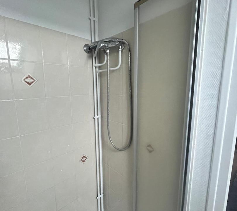 Photo of Bathroom in Malesherbes
